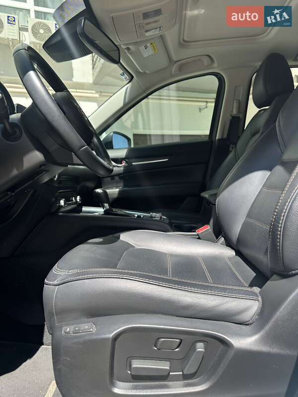 Позашляховик / Кросовер Mazda CX-5 2019 в Дніпрі