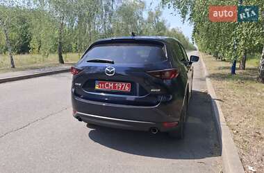 Позашляховик / Кросовер Mazda CX-5 2017 в 
