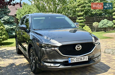 Внедорожник / Кроссовер Mazda CX-5 2017 в 