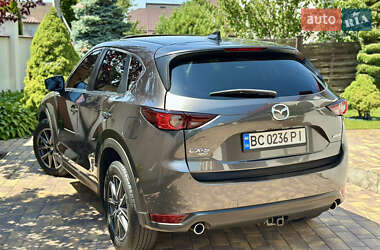 Внедорожник / Кроссовер Mazda CX-5 2017 в 