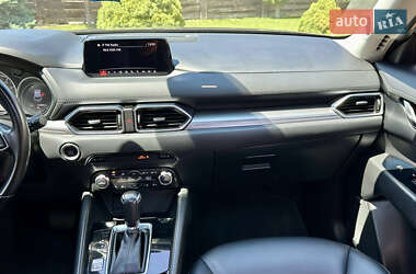 Внедорожник / Кроссовер Mazda CX-5 2017 в 