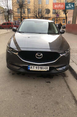 Внедорожник / Кроссовер Mazda CX-5 2018 в 
