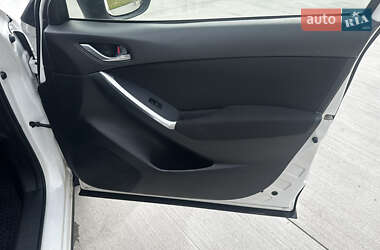 Внедорожник / Кроссовер Mazda CX-5 2012 в 