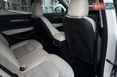 Внедорожник / Кроссовер Mazda CX-5 2018 в 