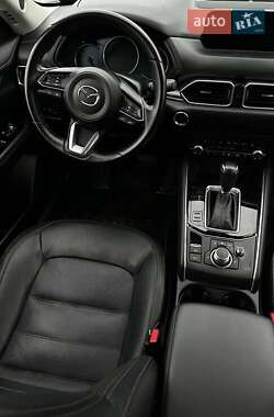 Позашляховик / Кросовер Mazda CX-5 2019 в 