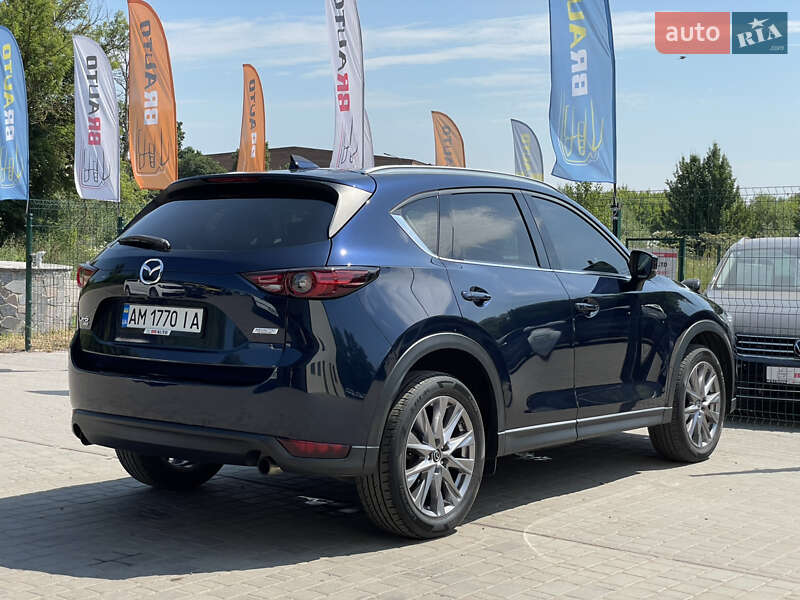 Внедорожник / Кроссовер Mazda CX-5 2019 в Бердичеве