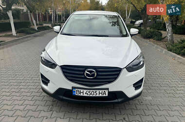 Позашляховик / Кросовер Mazda CX-5 2015 в 