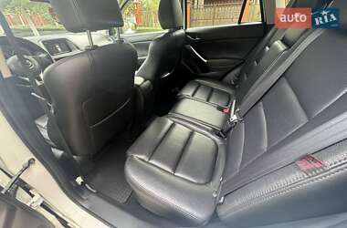 Позашляховик / Кросовер Mazda CX-5 2015 в 