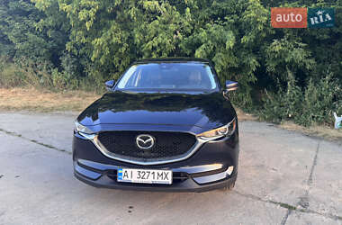Позашляховик / Кросовер Mazda CX-5 2018 в 