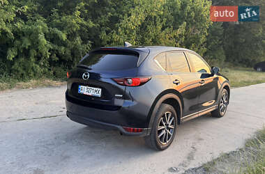 Позашляховик / Кросовер Mazda CX-5 2018 в 