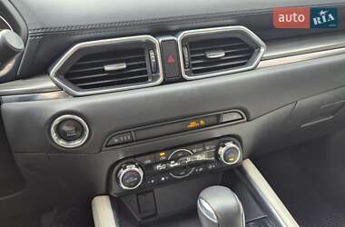 Внедорожник / Кроссовер Mazda CX-5 2018 в 