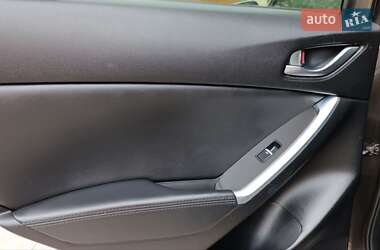 Внедорожник / Кроссовер Mazda CX-5 2015 в 