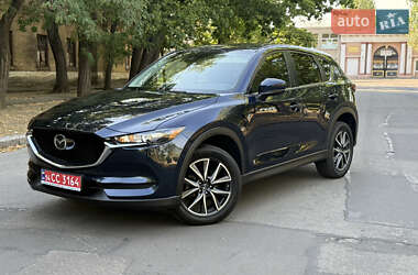 Позашляховик / Кросовер Mazda CX-5 2018 в 