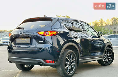 Позашляховик / Кросовер Mazda CX-5 2018 в 