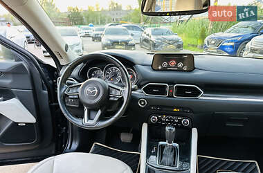Позашляховик / Кросовер Mazda CX-5 2018 в 