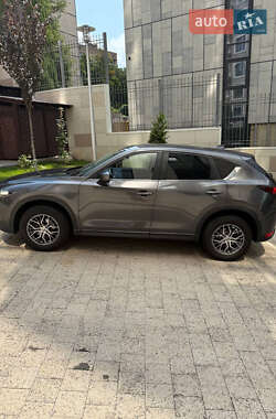 Внедорожник / Кроссовер Mazda CX-5 2017 в 