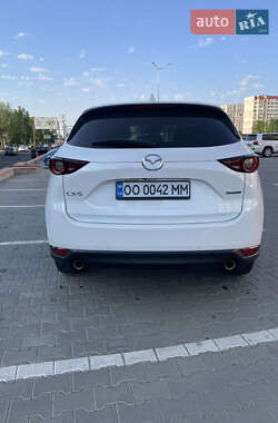 Позашляховик / Кросовер Mazda CX-5 2021 в 