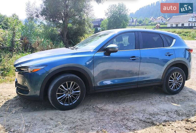 Позашляховик / Кросовер Mazda CX-5 2017 в Рогатині
