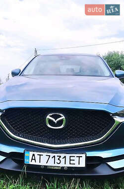 Внедорожник / Кроссовер Mazda CX-5 2017 в 