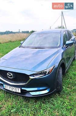 Внедорожник / Кроссовер Mazda CX-5 2017 в 