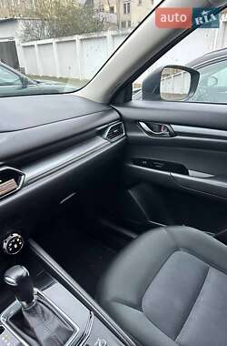 Внедорожник / Кроссовер Mazda CX-5 2017 в 