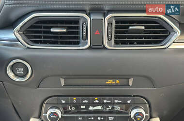Позашляховик / Кросовер Mazda CX-5 2024 в 