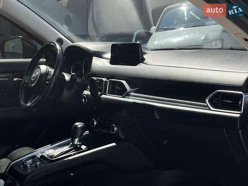 Позашляховик / Кросовер Mazda CX-5 2017 в Львові