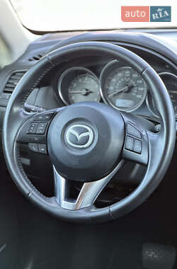 Позашляховик / Кросовер Mazda CX-5 2014 в 