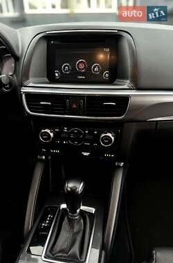 Внедорожник / Кроссовер Mazda CX-5 2015 в 