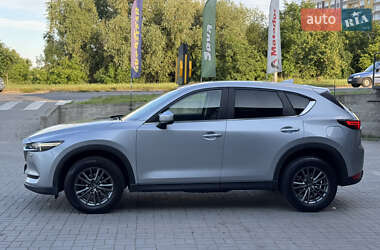 Позашляховик / Кросовер Mazda CX-5 2017 в 