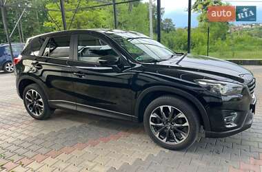 Позашляховик / Кросовер Mazda CX-5 2016 в 