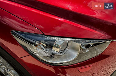 Позашляховик / Кросовер Mazda CX-5 2014 в 