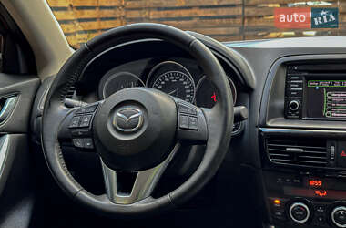 Позашляховик / Кросовер Mazda CX-5 2014 в 