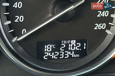 Позашляховик / Кросовер Mazda CX-5 2012 в 