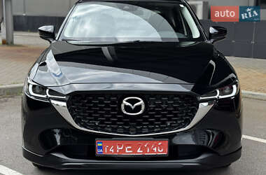Позашляховик / Кросовер Mazda CX-5 2023 в 