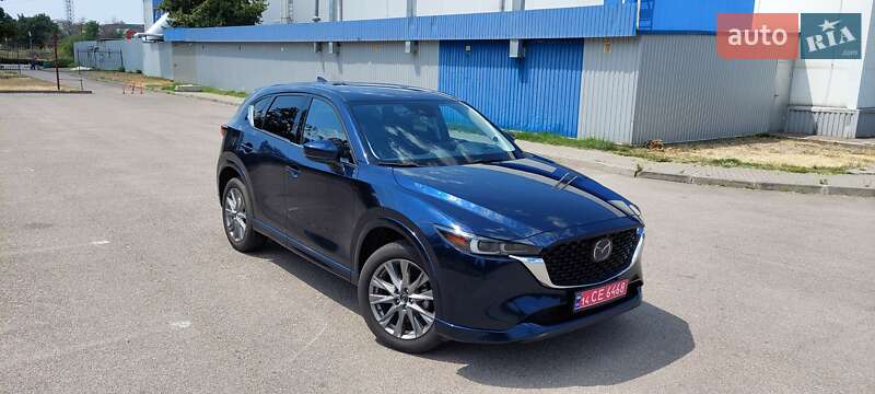 Позашляховик / Кросовер Mazda CX-5 2024 в 