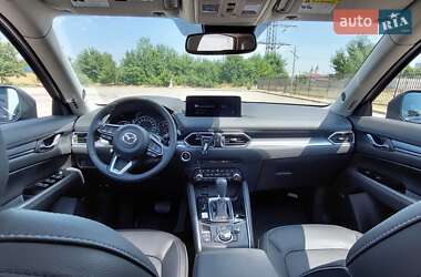 Позашляховик / Кросовер Mazda CX-5 2024 в 