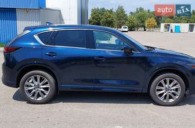 Позашляховик / Кросовер Mazda CX-5 2024 в 
