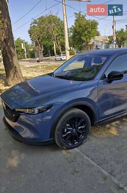 Позашляховик / Кросовер Mazda CX-5 2024 в 