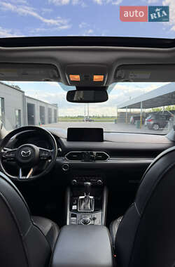 Позашляховик / Кросовер Mazda CX-5 2020 в 