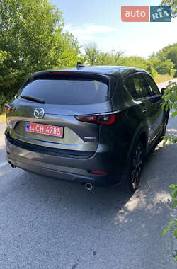 Позашляховик / Кросовер Mazda CX-5 2022 в 