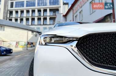 Позашляховик / Кросовер Mazda CX-5 2021 в 