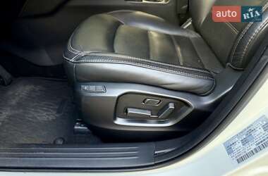 Позашляховик / Кросовер Mazda CX-5 2021 в 