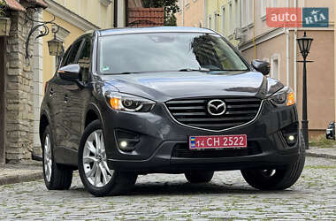 Позашляховик / Кросовер Mazda CX-5 2015 в 