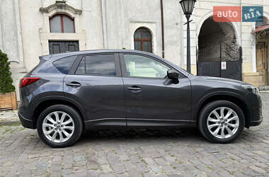 Позашляховик / Кросовер Mazda CX-5 2015 в 