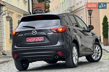 Позашляховик / Кросовер Mazda CX-5 2015 в 