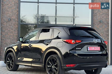 Позашляховик / Кросовер Mazda CX-5 2019 в 