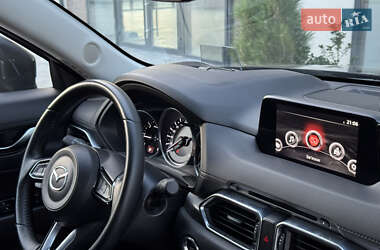Позашляховик / Кросовер Mazda CX-5 2019 в 