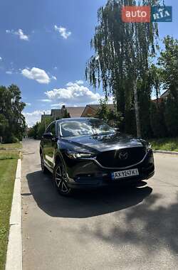 Позашляховик / Кросовер Mazda CX-5 2017 в 