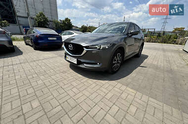 Внедорожник / Кроссовер Mazda CX-5 2018 в 
